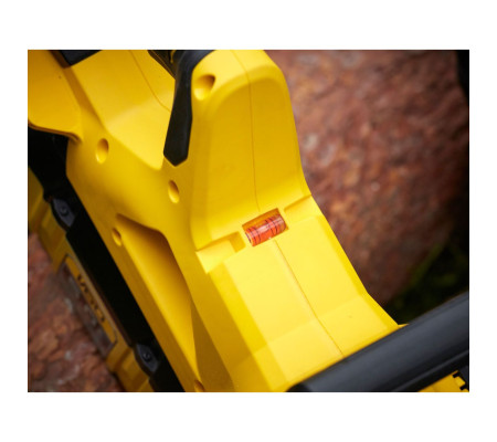 Аккумуляторная цепная пила STANLEY FATMAX V60 (SFMCCSB664B-XJ)