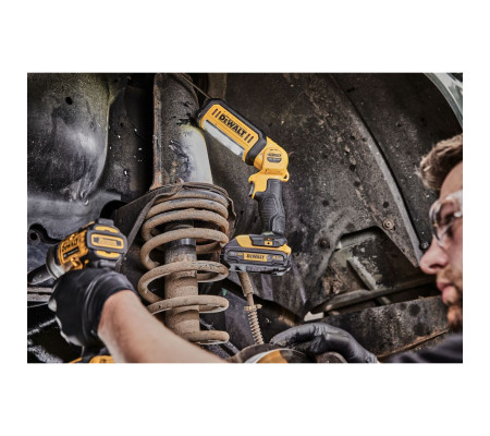 Аккумуляторный фонарь DEWALT DCL050, 18 В, 500 лм, без АКБ и ЗУ (DCL050-XJ)