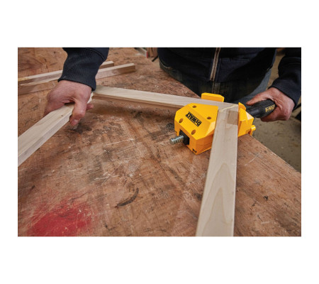 Угловая струбцина DEWALT DWHT83853-0, 57 мм, 112 кг