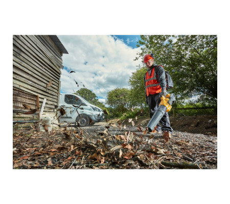 Аккумуляторная воздуходувка DEWALT DCMBA572N (DCMBA572N-XJ)