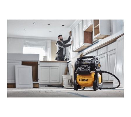 Аккумуляторный компрессор DEWALT DCC1018N (DCC1018N-XJ)