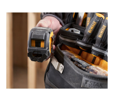 Сумка DEWALT TSTAK DWST83541-1, с наплечным ремнем, 9.8 л