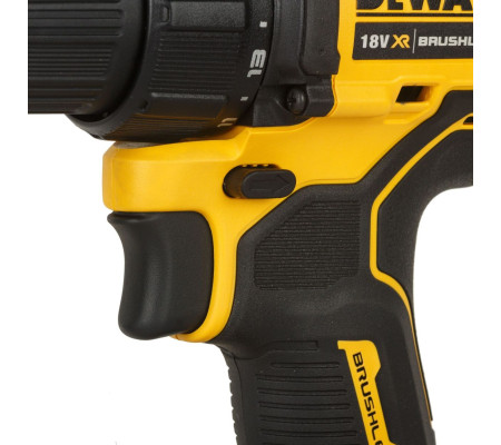 Аккумуляторная дрель-шуруповерт DEWALT DCD708D2T, 18 В, 1650 об/мин, с 2 АКБ 2 Ач и ЗУ, в кейсе TSTAK (DCD708D2T-QW)