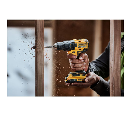 Аккумуляторная дрель-шуруповерт DEWALT DCD7771D2, 20 В, 1750 об/мин, с 2 АКБ 2 Ач и ЗУ, в кейсе (DCD7771D2-A9)