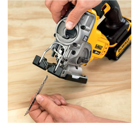 Аккумуляторный лобзик DEWALT DCS331N, 18 В, 3000 ход/мин, 26 мм, без АКБ и ЗУ (DCS331N-XJ)