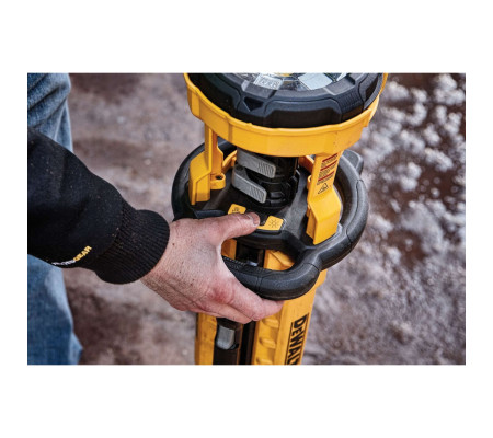 Аккумуляторная мачта освещения DEWALT DCL079N, 20 В, 3000 лм, без АКБ и ЗУ (DCL079N-A9)