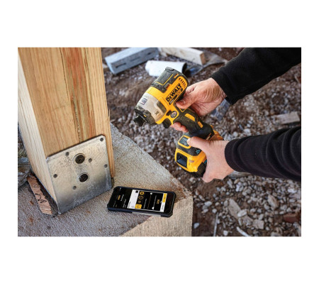 Аккумуляторный шуруповерт DEWALT DCF888B, 20 В, 205 Нм, 3800 уд/мин, без АКБ и ЗУ (DCF888B-XJ)