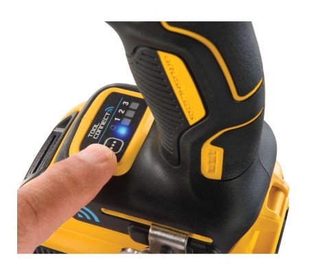 Аккумуляторный шуруповерт DEWALT DCF888B, 20 В, 205 Нм, 3800 уд/мин, без АКБ и ЗУ (DCF888B-XJ)