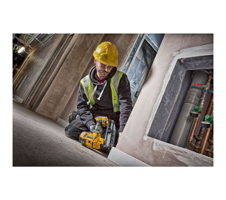 Аккумуляторный шпилькозабивной пистолет DEWALT DCN660P1T, 18 В, 48 Дж, с АКБ 5 Ач и ЗУ, в кейсе TSTAK