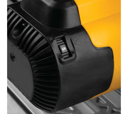Дисковая пила DEWALT DWS520KT, 1300 Вт, 165 мм, 4000 об/мин, в кейсе TSTAK (DWS520KT-QS)