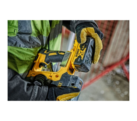 Аккумуляторный перфоратор DEWALT DCH274N, 18 В, 2.1 Дж, 4600 уд/мин, без АКБ и ЗУ (DCH274N-XJ)