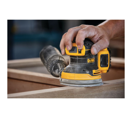 Аккумуляторная эксцентриковая шлифмашина DEWALT DCW210NT, 18 В, 125 мм, 12000 кол/мин, без АКБ и ЗУ, в кейсе TSTAK