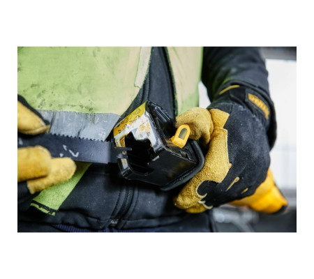 Сабельная пила DEWALT DWE305PK, 1100 Вт, 2800 ход/мин, 29 ход/мин, в кейсе (DWE305PK-QS)