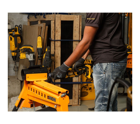 Аккумуляторная прямошлифовальная машина DEWALT DCG426P1, 18 В, 38 мм, 25000 об/мин, с АКБ 5 Ач и ЗУ (DCG426P1N-XJ)