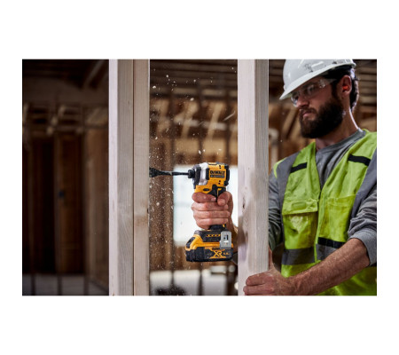 Аккумуляторный шуруповерт DEWALT DCF850P2T, 18 В, 206.2 Нм, 3800 уд/мин, с 2 АКБ 5 Ач и ЗУ, в кейсе TSTAK (DCF850P2T-QW)