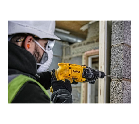 Перфоратор DEWALT D25033, 710 Вт, 2 Дж, 5680 уд/мин (D25033-QS)