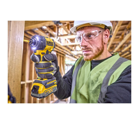 Аккумуляторный масляный шуруповерт DEWALT DCF870NT, 18 В, 56 Нм, 4200 уд/мин, без АКБ и ЗУ, в кейсе TSTAK (DCF870NT-XJ)