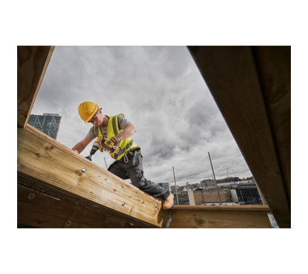 Аккумуляторная дрель-шуруповерт DEWALT DCD991P2, 18 В, 2000 об/мин, с 2 АКБ 5 Ач и ЗУ, в кейсе TSTAK (DCD991P2-QW)