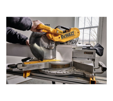 Торцовочная пила DEWALT DWS780, 1675 Вт, 305 мм, 3800 об/мин (DWS780-QS)