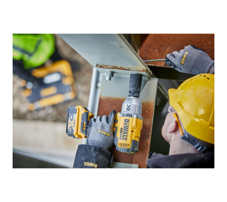 Аккумуляторный гайковерт DEWALT DCF897P1T, 18 В, 950 Нм, 2400 уд/мин, с АКБ 5 Ач и ЗУ, в кейсе TSTAK (DCF897P1NT-XJ)