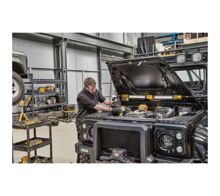 Аккумуляторный подкапотный фонарь DEWALT DCL045, 12/18 В, 1700 лм, без АКБ и ЗУ (DCL045-XJ)
