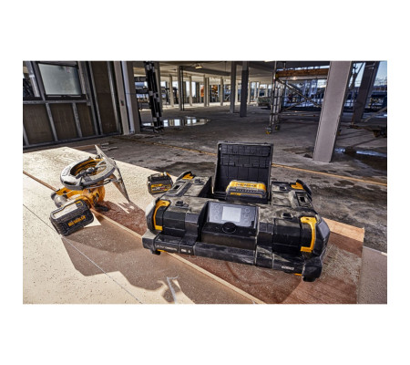 Аккумуляторное зарядное устройство-радиоприемник DEWALT DWST1-81078, 12/18/54 В, 45 Вт (DWST1-81078-QW)