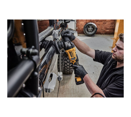 Аккумуляторная полировальная машина DEWALT DCM848P1, 18 В, 125 мм, 5500 кол/мин, с АКБ 5 Ач и ЗУ (DCM848P1N-XJ)