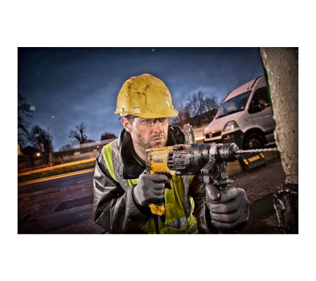 Перфоратор DEWALT D25133K, 800 Вт, 2.9 Дж, 5500 уд/мин, в кейсе (D25133K-QS)