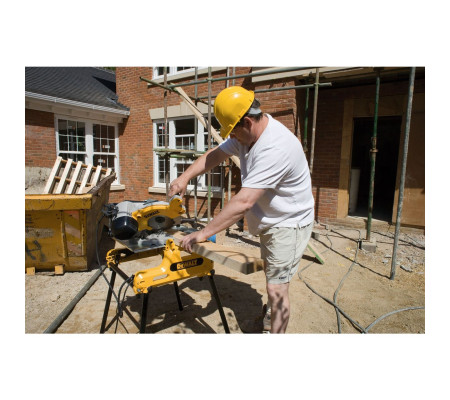 Комбинированная торцовочная пила DEWALT DW743K, 2000 Вт, 250 мм, 2850 об/мин (DW743K-QS)