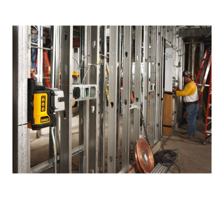 Самовыравнивающийся линейный КРАСНЫЙ лазерный уровень DEWALT DW089K