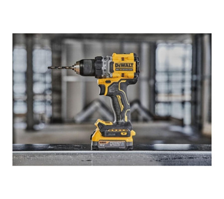 Аккумуляторная дрель-шуруповерт DEWALT DCD800E2T, 18 В, 2000 об/мин, с 2 АКБ 1.7 Ач и ЗУ, в кейсе TSTAK (DCD800E2T-QW)