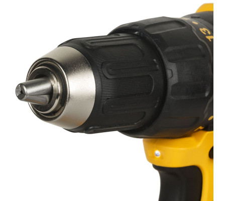 Аккумуляторная дрель-шуруповерт DEWALT DCD777D2T, 18 В, 1750 об/мин, с 2 АКБ 2 Ач и ЗУ, в кейсе TSTAK (DCD777D2T-QW)