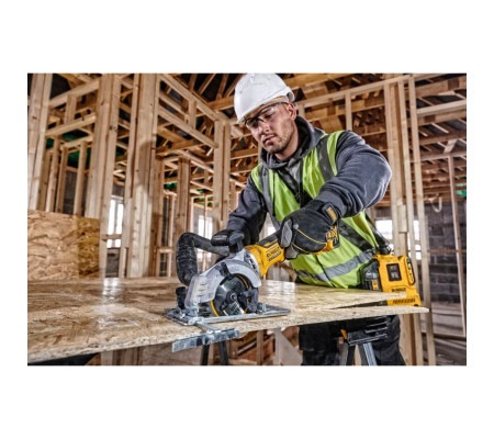 Аккумуляторная дисковая пила DEWALT DCS571P1, 20 В, 115 мм, 4500 об/мин, с АКБ 5 Ач и ЗУ (DCS571P1N-XJ-A9)