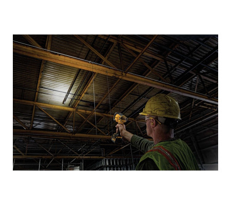 Аккумуляторный фонарь DEWALT DCL043, 18 В, 1000 лм, без АКБ и ЗУ (DCL043-XJ)