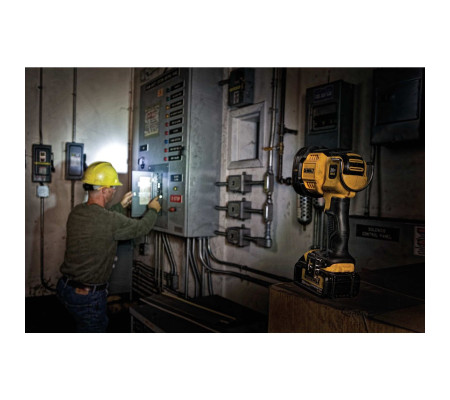 Аккумуляторный фонарь DEWALT DCL043, 18 В, 1000 лм, без АКБ и ЗУ (DCL043-XJ)