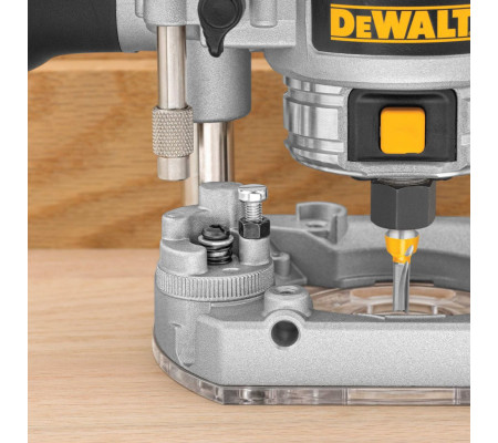 Вертикальный фрезер DEWALT D26203, 900 Вт, 27000 об/мин, 55 мм (D26203-QS)