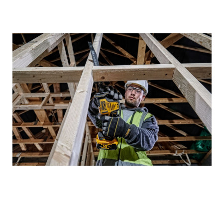 Аккумуляторная сабельная пила DEWALT DCS369P1, 18 В, 2800 ход/мин, 16 мм, с АКБ 5 Ач и ЗУ (DCS369P1N-XJ)