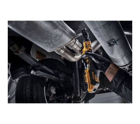 Аккумуляторный угловой гайковерт DEWALT DCF513D1G, 18 В, 95 Нм, 250 об/мин, с АКБ 2 Ач и ЗУ, в чехле (DCF513D1G-QW)