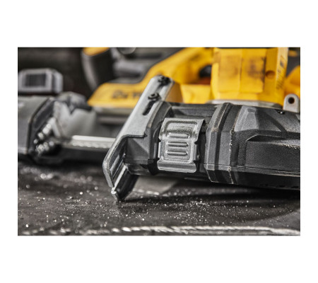 Аккумуляторная ручная ленточная пила DEWALT DCS378N, 18 В, 174 м/мин, без АКБ и ЗУ (DCS378N-XJ)