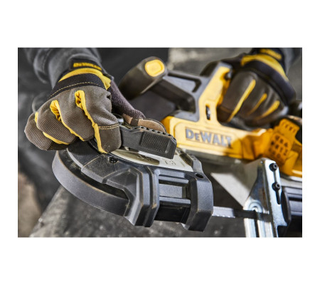 Аккумуляторная ручная ленточная пила DEWALT DCS378N, 18 В, 174 м/мин, без АКБ и ЗУ (DCS378N-XJ)