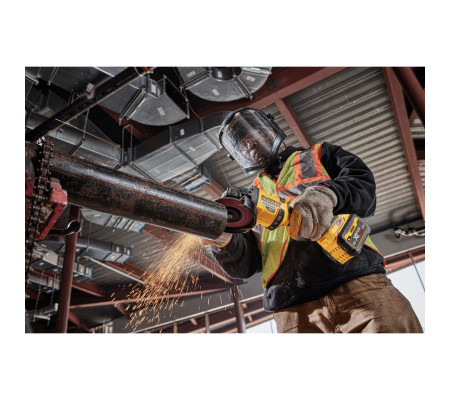 Аккумуляторная угловая шлифмашина DEWALT DCG418T2, 54 В, 125 мм, 9000 об/мин, с 2 АКБ 2 Ач и ЗУ, в кейсе TSTAK