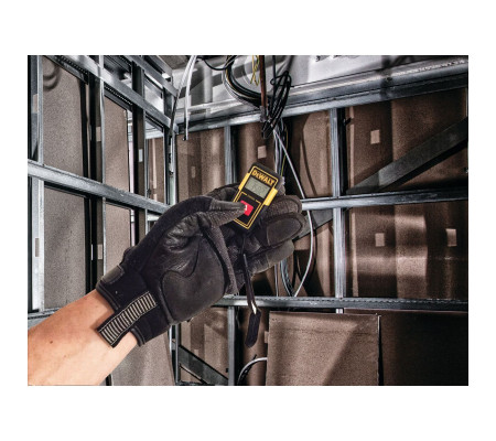 Аккумуляторный лазерный дальномер DEWALT DW030PL, 3.7 В, красный луч, 9 м, со встроенной АКБ (DW030PL-XJ)