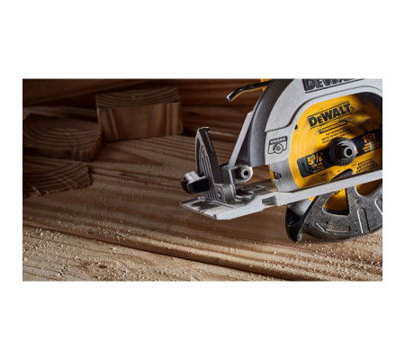 Аккумуляторная дисковая пила DEWALT DCS512NT, 12 В, 140 мм, 3600 об/мин, без АКБ и ЗУ, в кейсе TSTAK (DCS512NT-XJ)