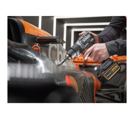 Ударная дрель-шуруповерт DEWALT McLaren Limited Edition DCD85MP2T, 18 В, 2000 об/мин, с 2 АКБ 5 Ач и ЗУ, в кейсе TSTAK