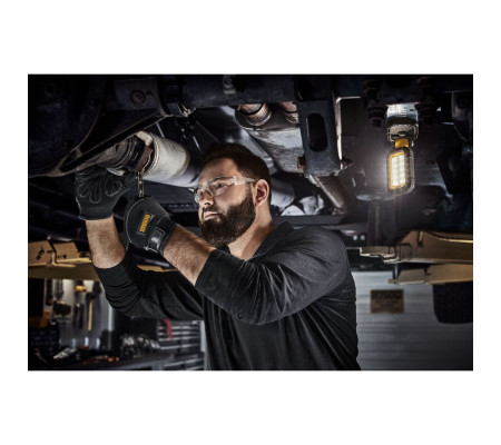 Аккумуляторный фонарь DEWALT DCL182, 200 лм, со встроенной АКБ (DCL182-A9)