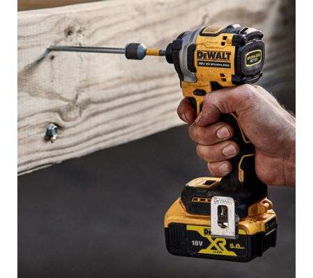 Аккумуляторный набор DEWALT DCK2050H2T, 18 В: ударная дрель-шуруповерт DCD805 + шуруповерт DCF850, с 2 АКБ 5 Ач и ЗУ, в кейсе TSTAK
