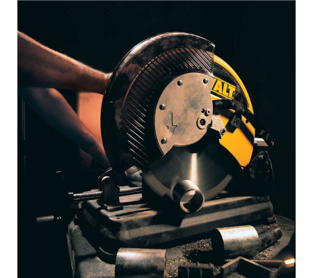 Монтажная пила DEWALT DW872, 2200 Вт, 355 мм, 1300 об/мин (DW872-QS)