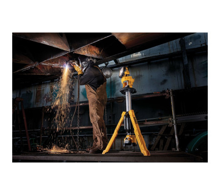 Аккумуляторная мачта освещения DEWALT DCL079, 18 В, 3000 лм, без АКБ и ЗУ (DCL079-XJ)