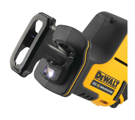 Аккумуляторная сабельная пила DEWALT DCS312D2, 12 В, 2800 ход/мин, 16 мм, с 2 АКБ 2 Ач и ЗУ, в кейсе TSTAK (DCS312D2-QW)