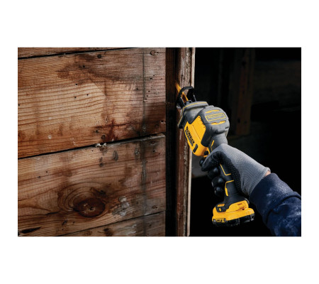 Аккумуляторная сабельная пила DEWALT DCS312D2, 12 В, 2800 ход/мин, 16 мм, с 2 АКБ 2 Ач и ЗУ, в кейсе TSTAK (DCS312D2-QW)